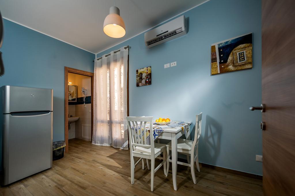 อันติโก กานาเล Bed & Breakfast กัสเตลลัมมาเร เดล โกลโฟ ภายนอก รูปภาพ