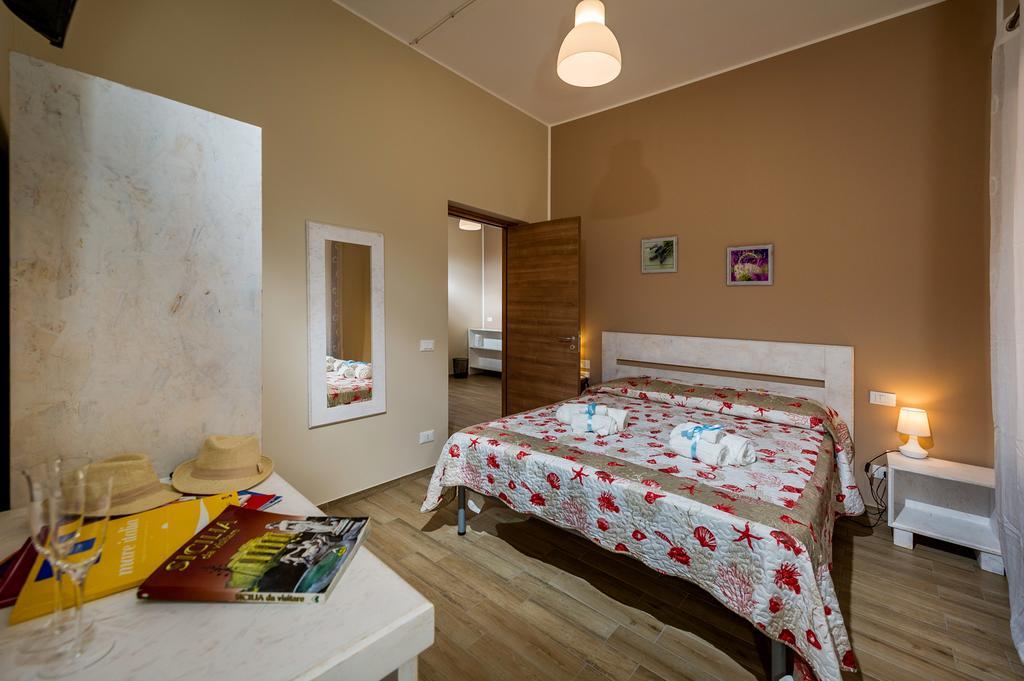 อันติโก กานาเล Bed & Breakfast กัสเตลลัมมาเร เดล โกลโฟ ภายนอก รูปภาพ